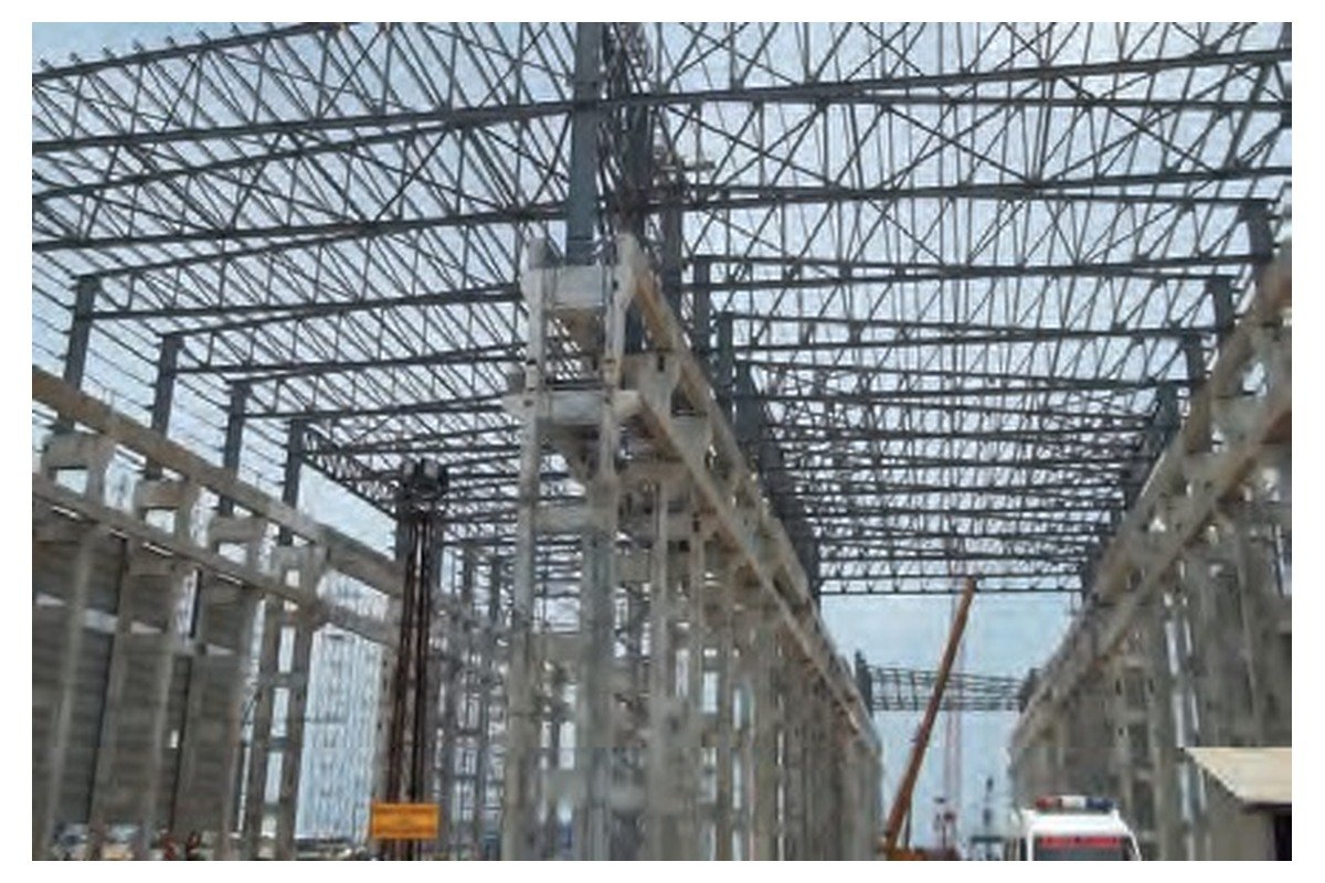 Metal structure construction project